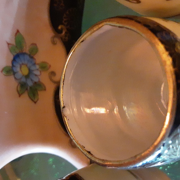 1920s Japan Moriyama Porcelain Elephant Sake Decanter Set - Picture 3 of 8